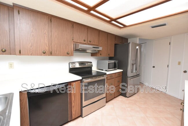 Building Photo - 4653 San Paulo Ct