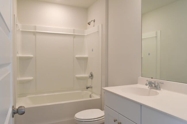 Building Photo - 1057 Saltgrass Way