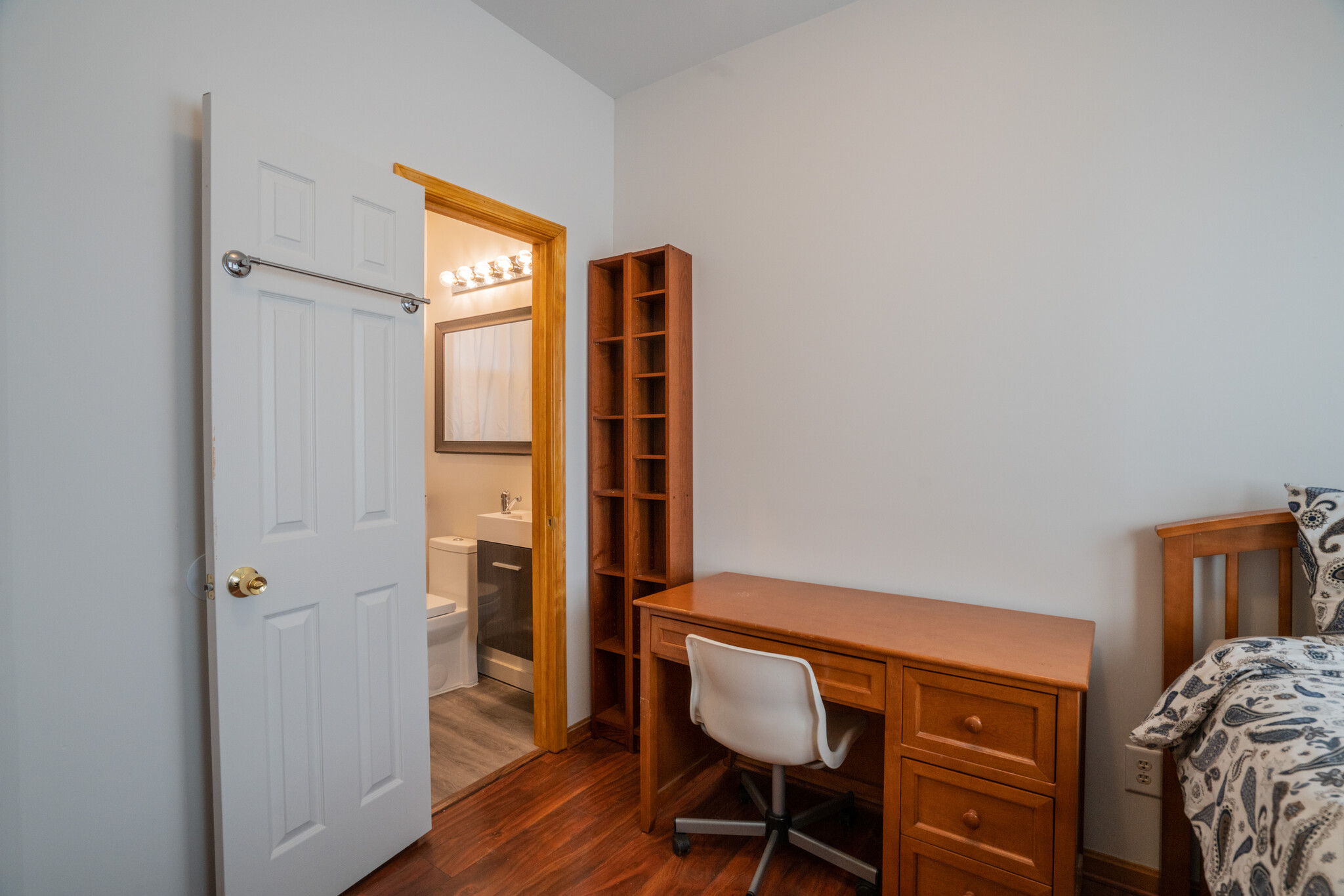 First floor front bedroom - 505 North Washington Street