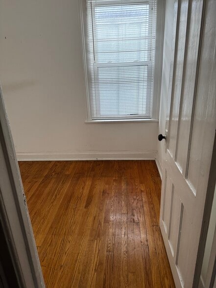 Building Photo - 38 North St