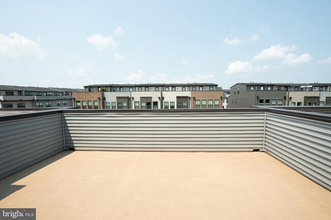 Building Photo - 22322 Tees Ter