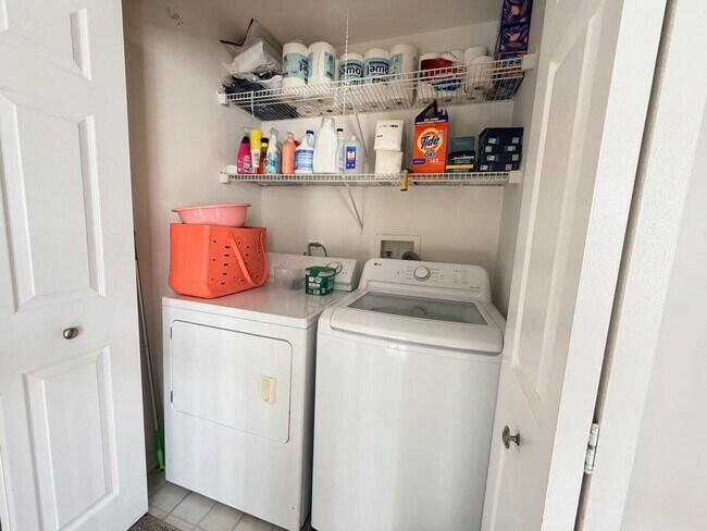 Building Photo - 2753 Cripple Creek Ct