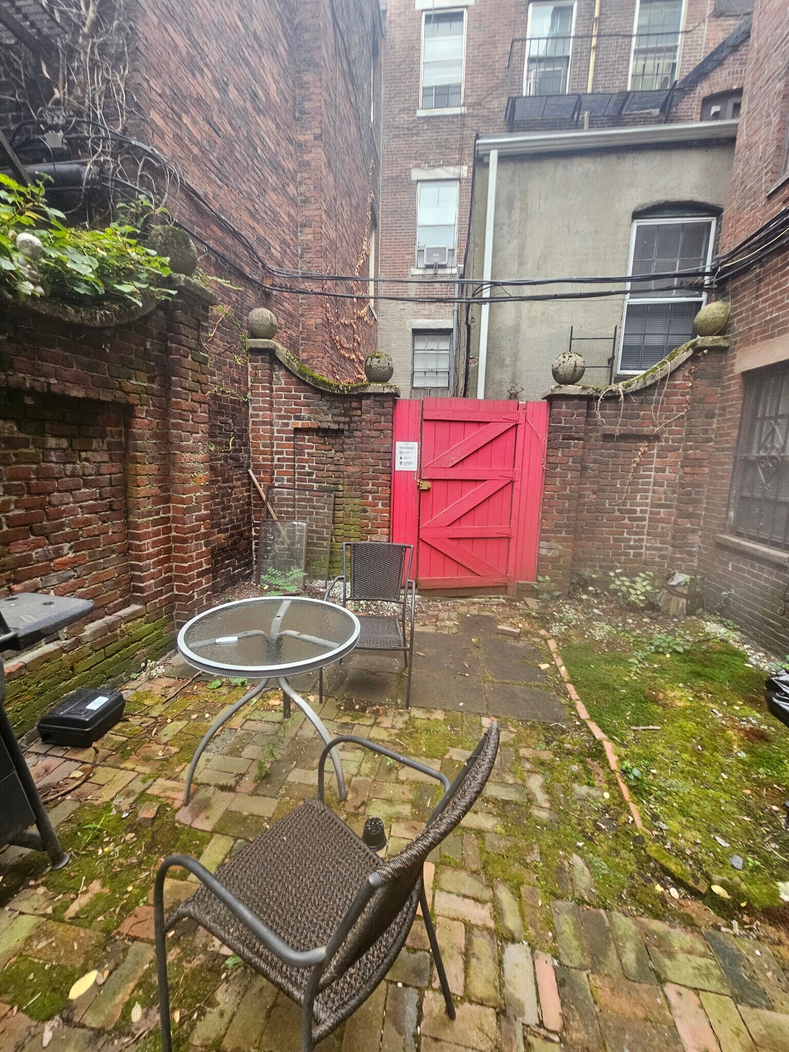 Building Photo - 9 Champney Pl