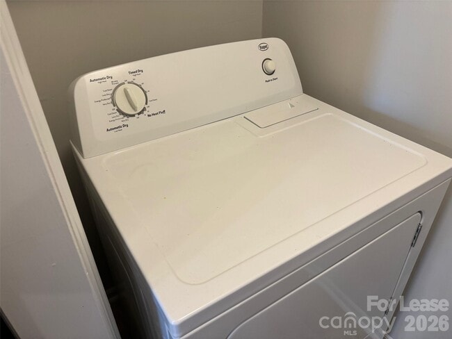 Building Photo - 11029 Harrowfield Rd