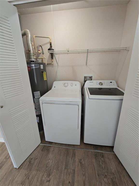 Building Photo - 1604 Columbia Arms Cir