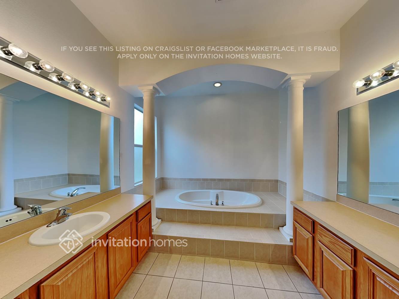 Building Photo - 5041 Cape Hatteras Dr