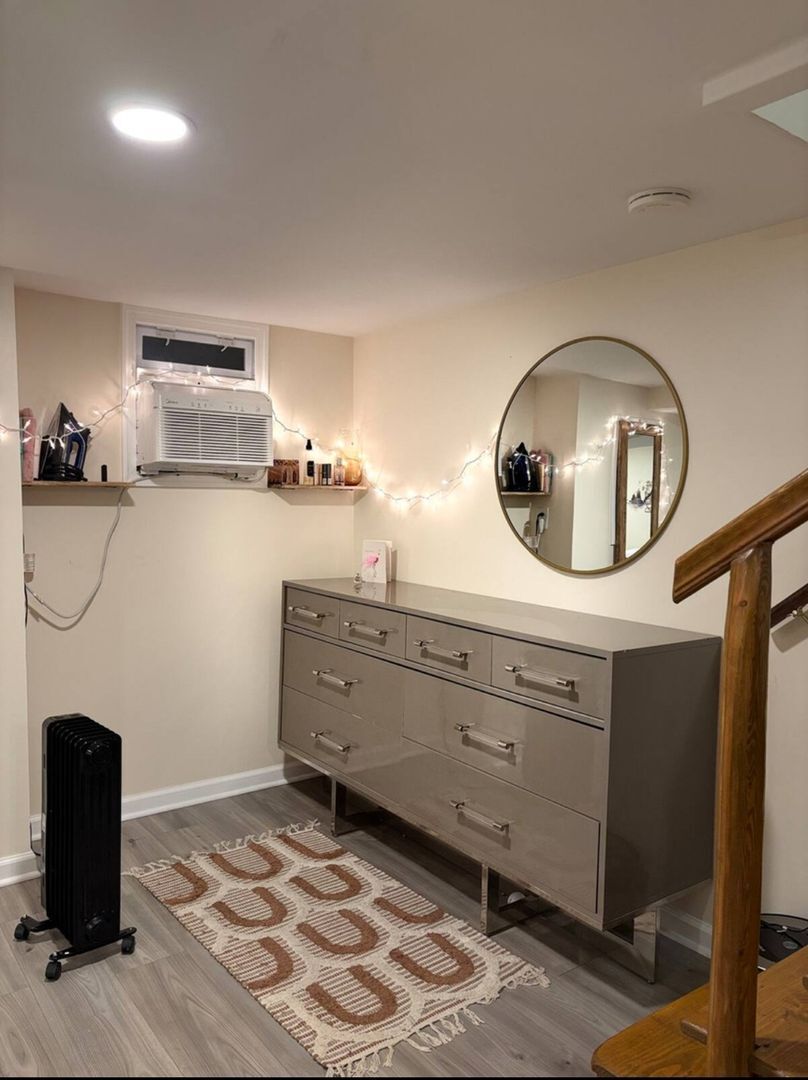 Building Photo - 1400 West Virginia Ave NE