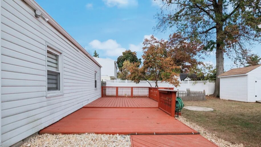 Building Photo - 185 Plainfield Ave