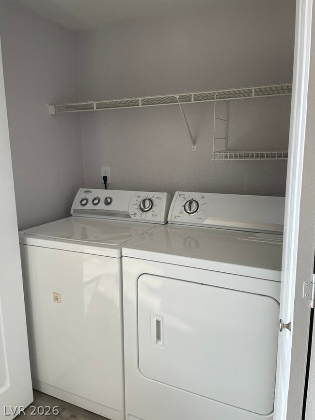 Building Photo - 5055 W Hacienda Ave