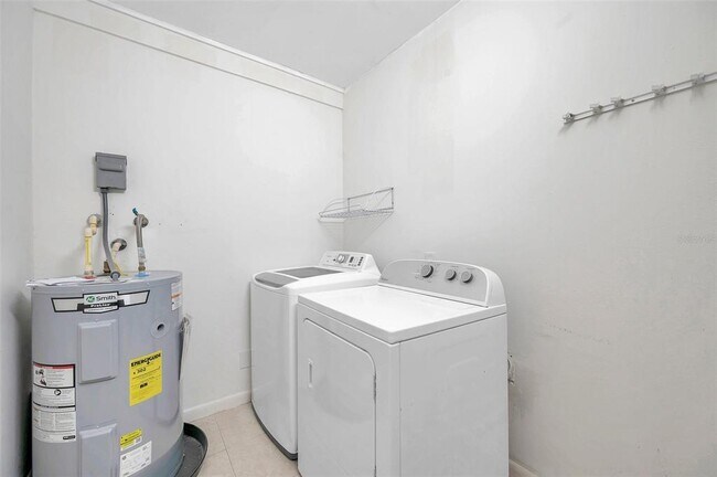 Building Photo - 3230 51st St N