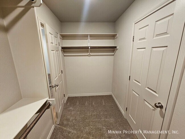 Building Photo - 1320 Bajada St