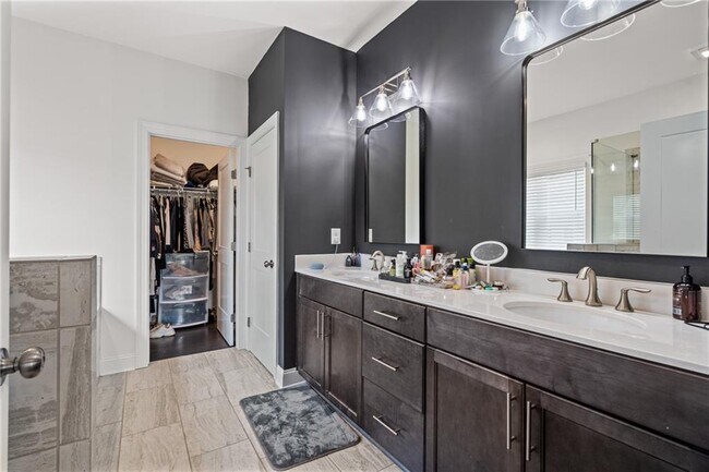 Building Photo - 1870 Lucy Compton Ln NW