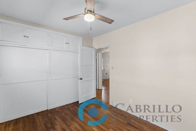 Building Photo - 5425 Adams Ave