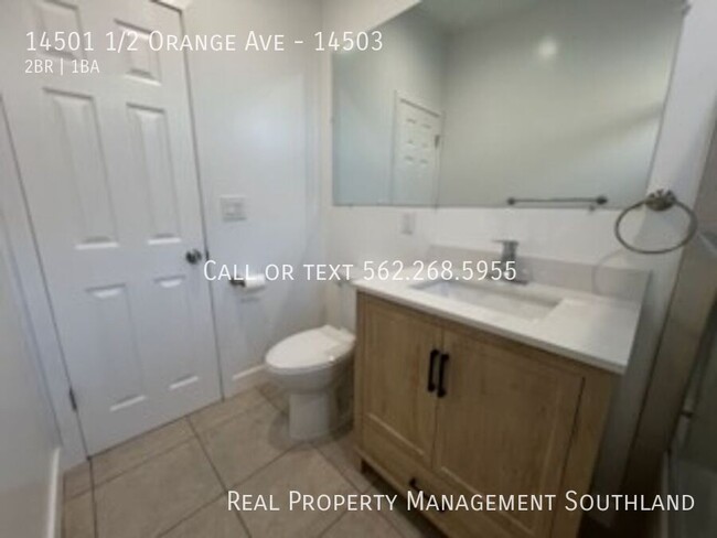 Building Photo - 2 Bed/ 1 Bath Apartment in Paramount For R...