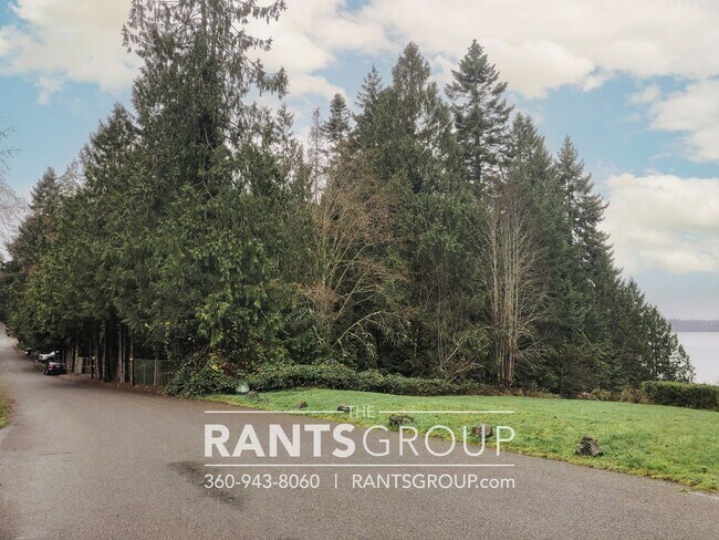 Building Photo - 2 br, 1 bath House - 3202 Sunset Beach Dr NW