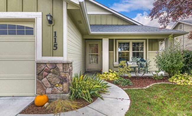 Building Photo - 3 Bedroom, 2 Bath Single Level home in Meridian!