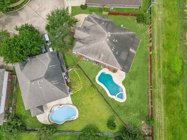 Building Photo - 26402 Larkspur Ridge Dr