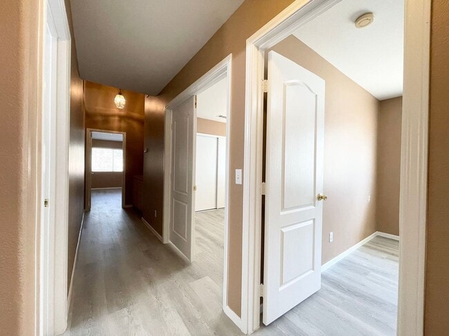 Building Photo - Nice 1-Story Single House