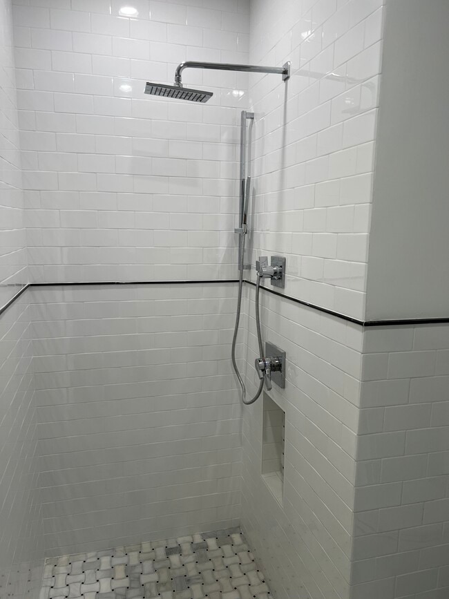 Building Photo - 4621 42nd St NW