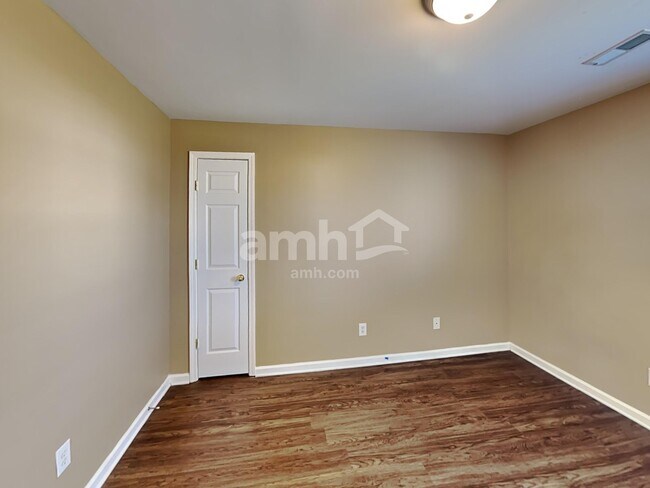 Building Photo - 1804 Lowell Ct