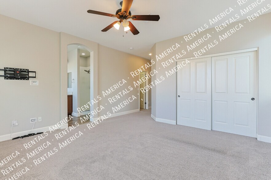 Building Photo - 3424 E Palo Verde St