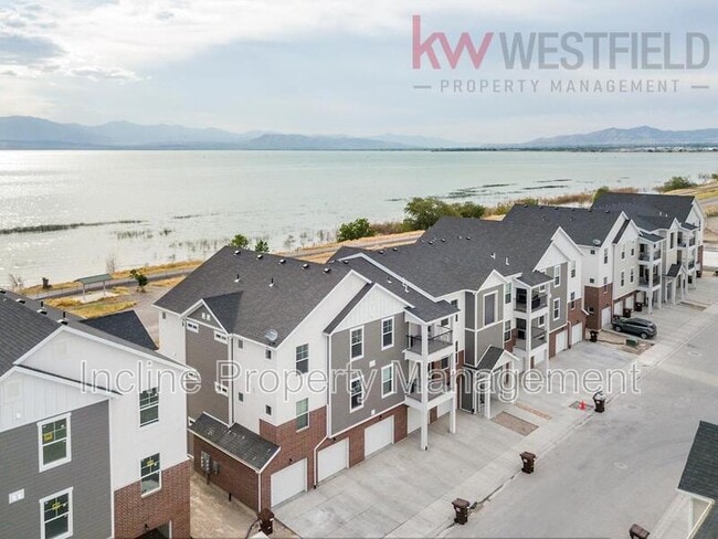 Building Photo - 752 N 260 W