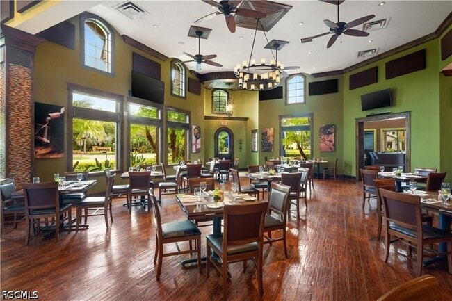 Building Photo - 8320 Esperanza Street