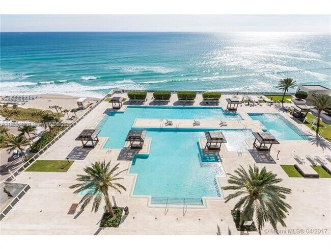 Building Photo - 1830 S Ocean Dr