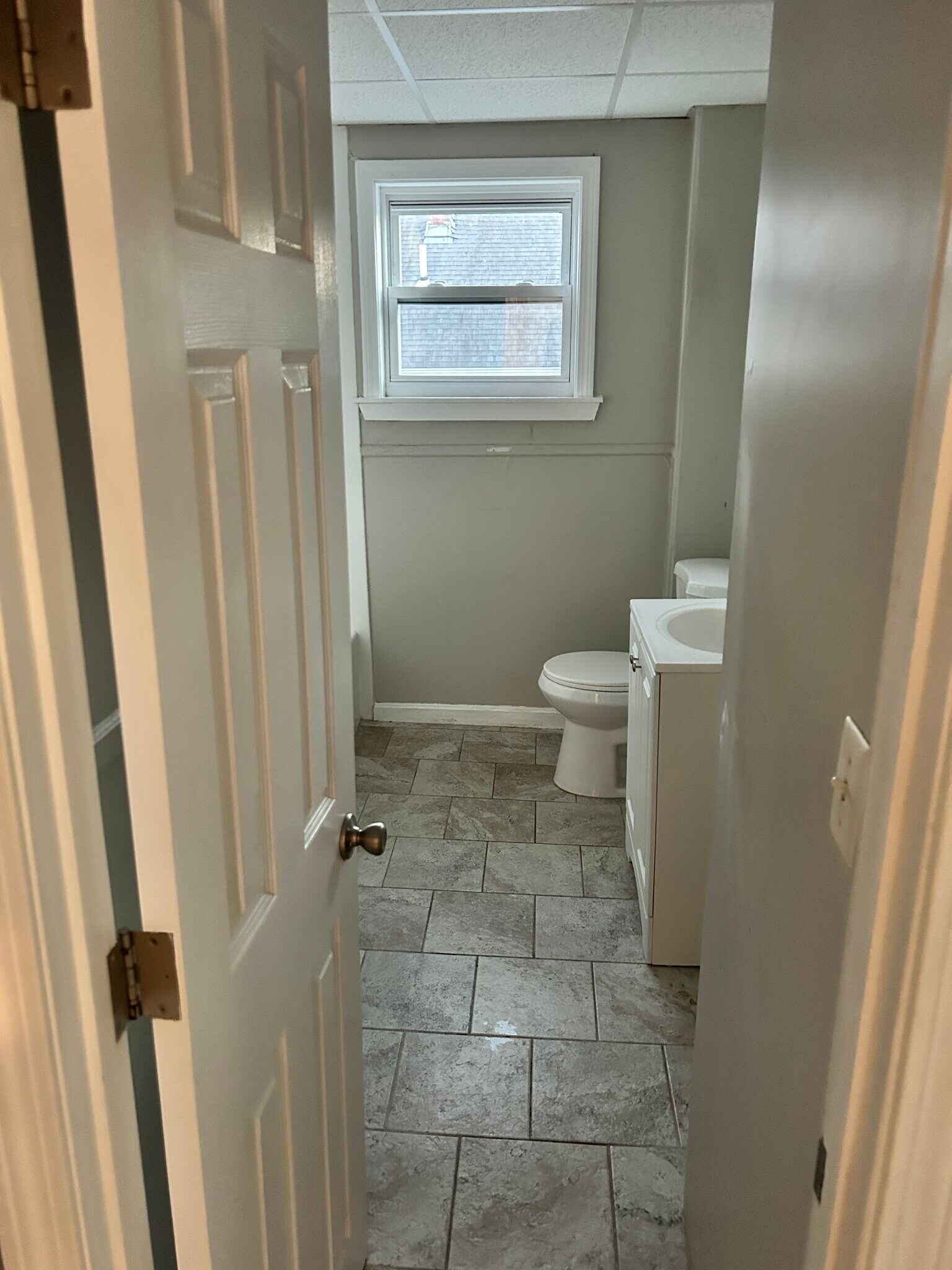 Building Photo - 18 John St