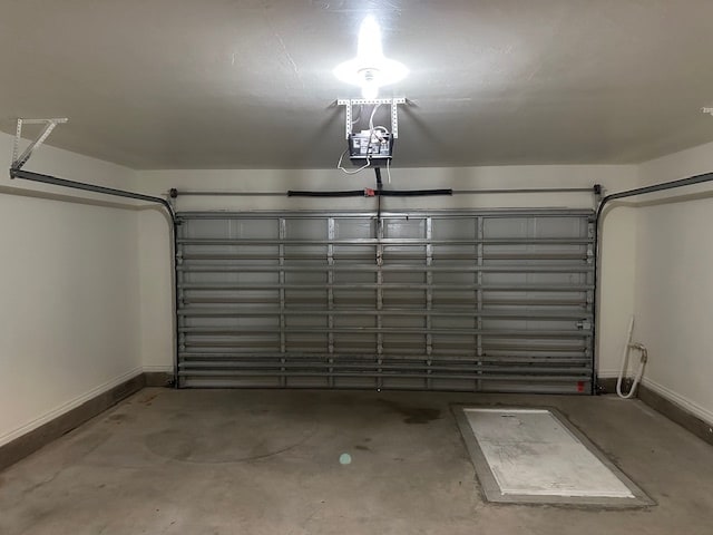 Building Photo - 925 Heather Ln