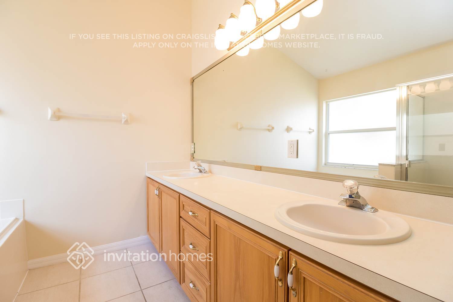 Building Photo - 1640 Wekiva Dr