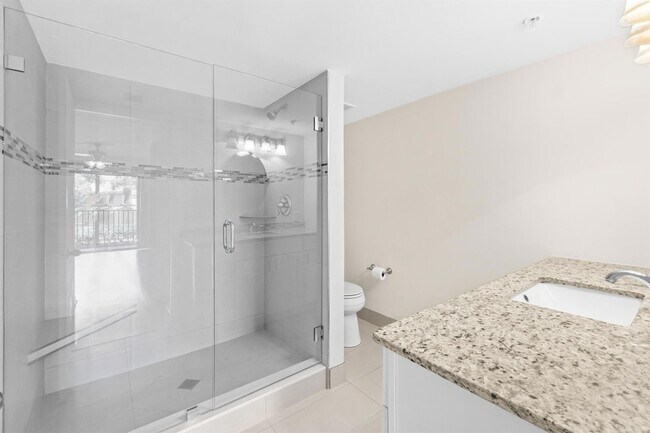 Building Photo - 600 Scotia Dr