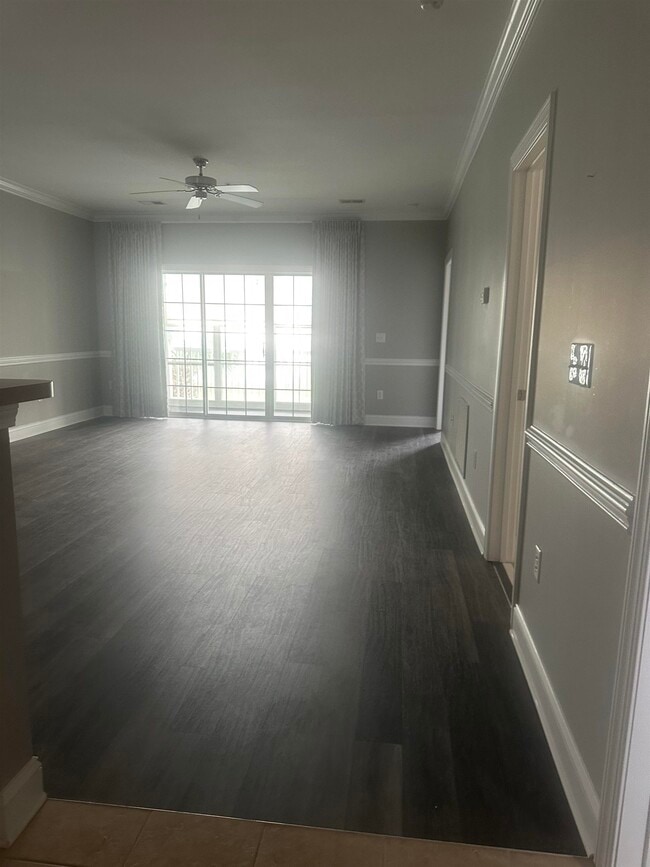 Building Photo - 4140 Hibiscus Dr