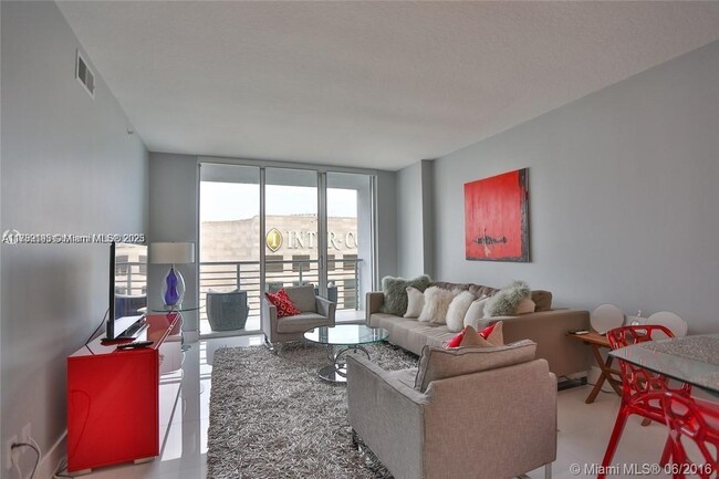 Building Photo - 335 S Biscayne Blvd