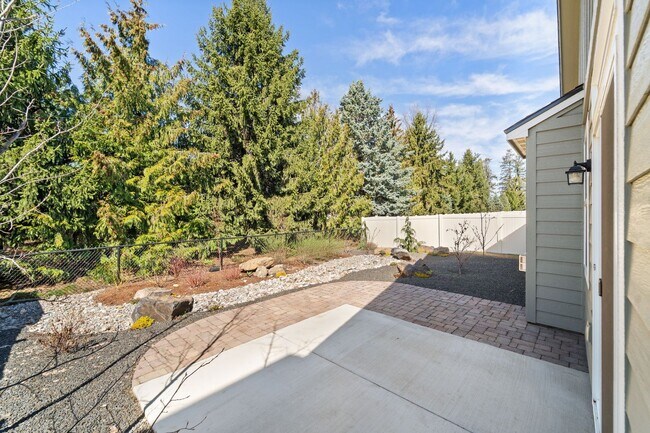 Building Photo - 8581 N Orch Ct