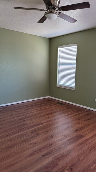 Building Photo - 1501 Casa Florida Pl NW