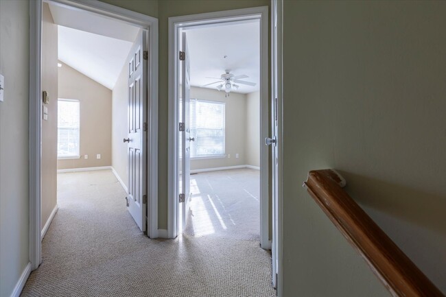 Building Photo - 6601 Netties Ln