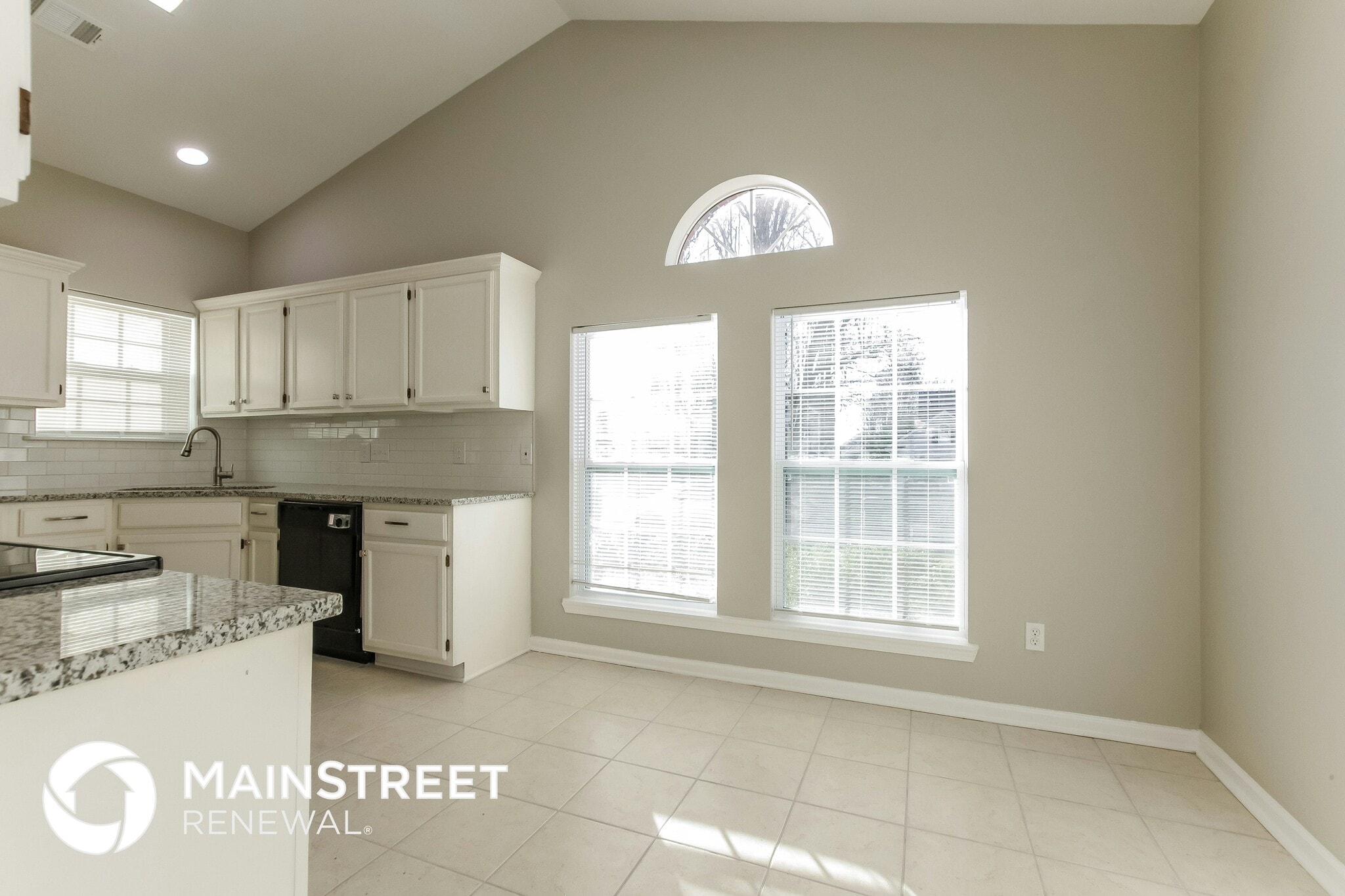 Building Photo - 9113 Fairbridge Rd