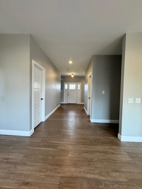 Building Photo - 1997 Tidewater Flat