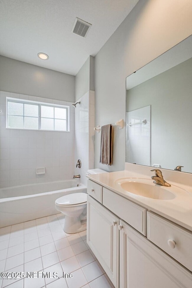 Building Photo - 8205 Bay Tree Ln