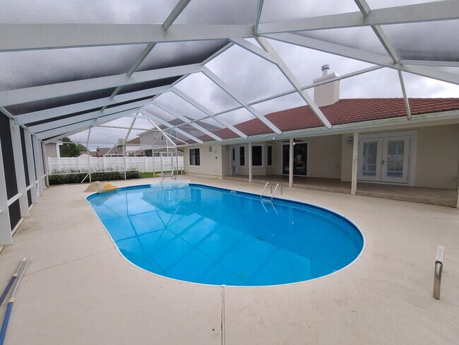 Building Photo - 1905 Catamaran Dr