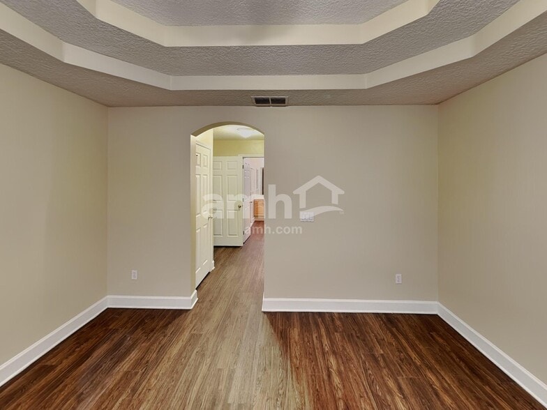 Building Photo - 3390 Victoria Lakes Dr N