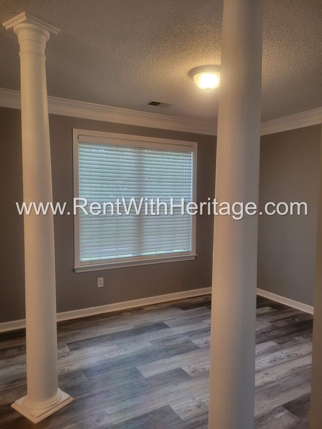 Building Photo - GORGEOUS HOME IN POPULAR HIGHLANDS AT CREE...