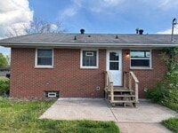 Building Photo - 530 Terrace Dr