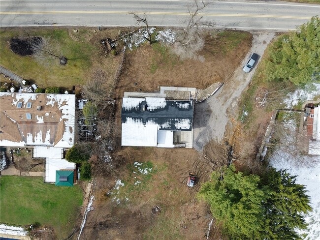 Building Photo - 2158 Reis Run Rd