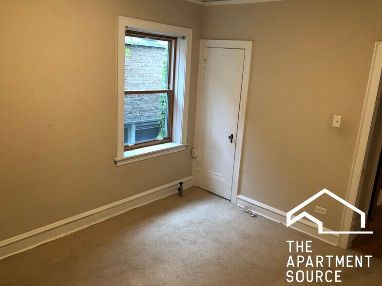 Building Photo - 8105 Keating Ave