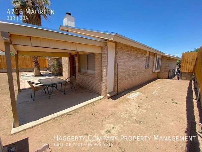 Building Photo - 4716 Maureen-