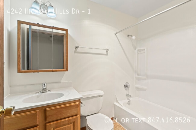 Building Photo - 4242 Hickory Hills Dr
