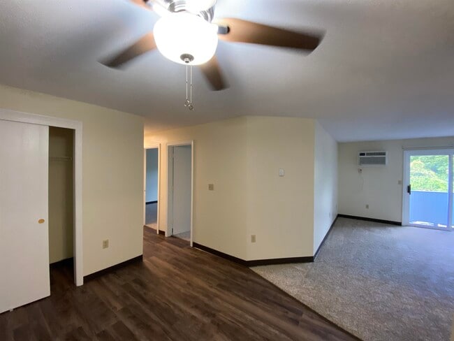 Building Photo - 133 Eastern Ave