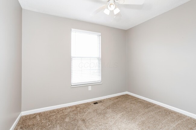 Building Photo - 4784 Orangeburg Dr